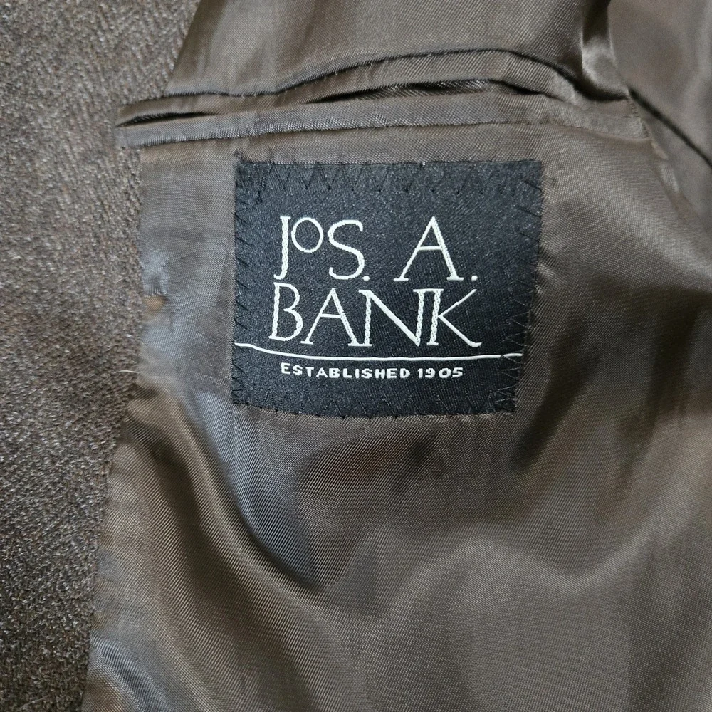 Jos A Bank 100% Wool Tweed Herringbone‎ 46R Blazer Sport Coat  Jacket Brown